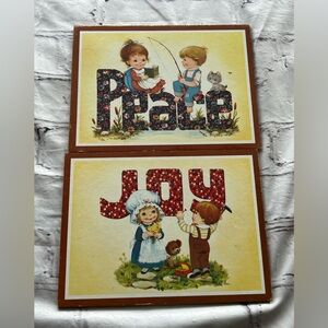 Vintage Style Peace and Joy Wall Art Decor